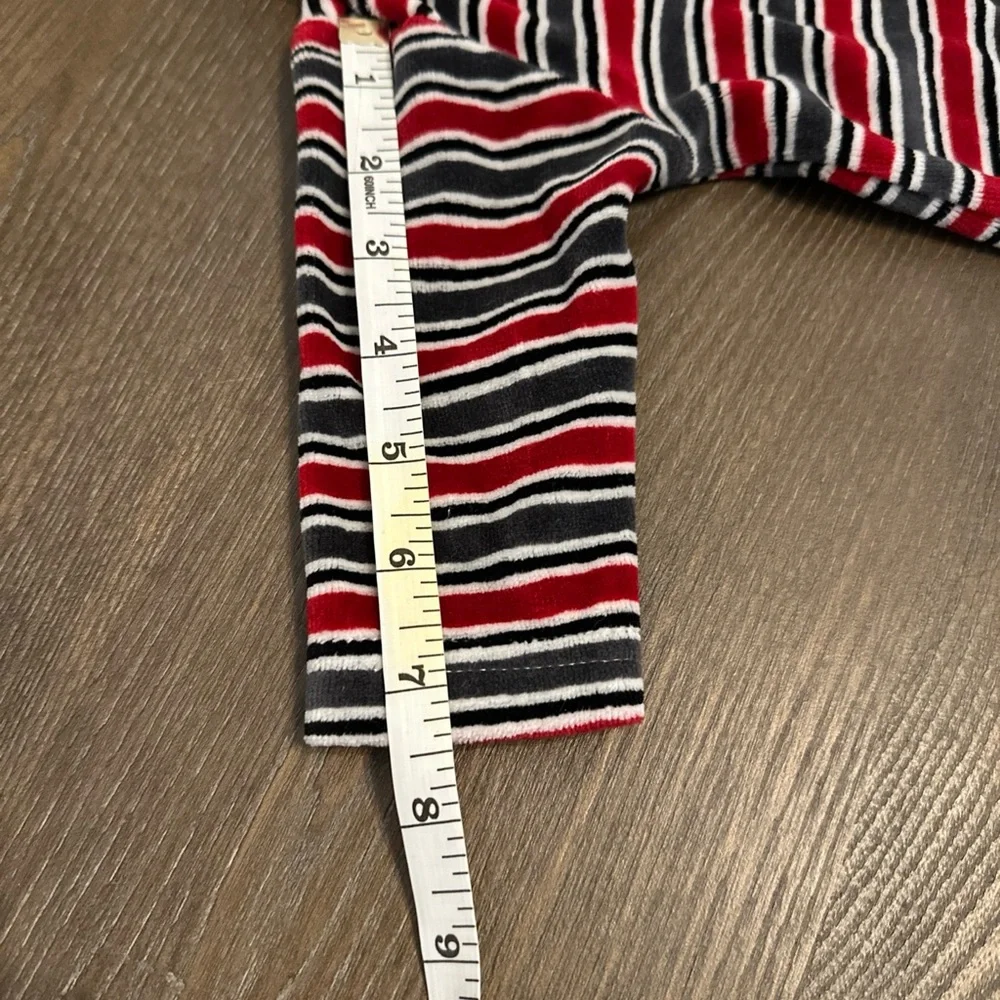 Disney Winnie‎ The Pooh Classic Pooh Sleeper Button Up Velour 3 Months